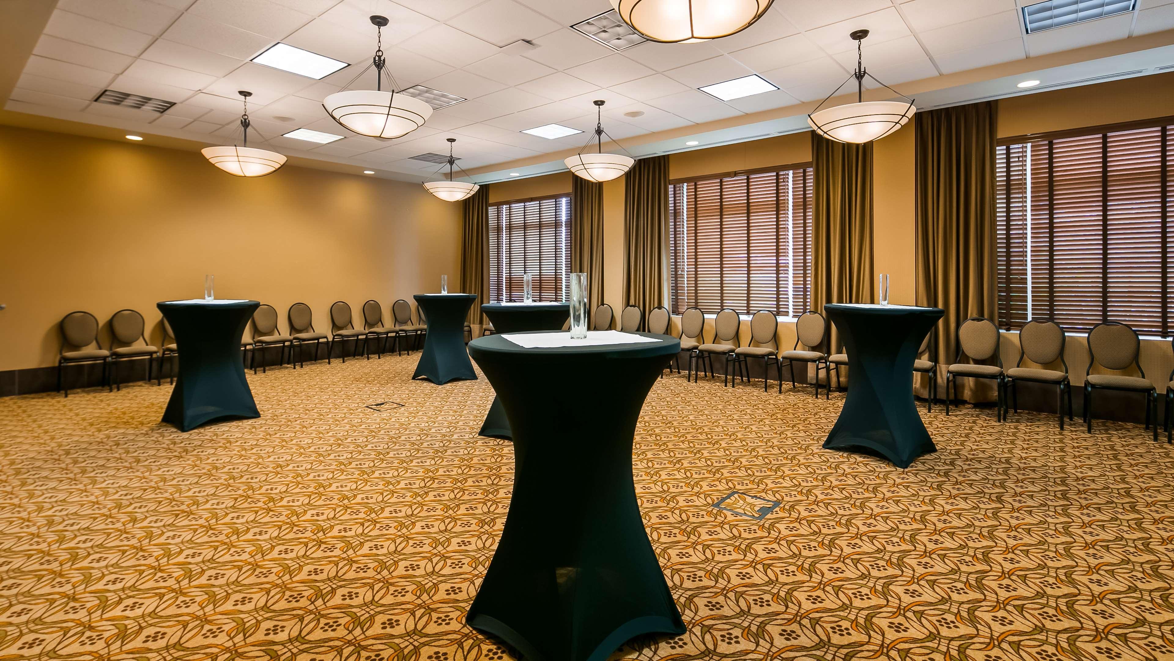 Stony Plain Best Western Sunrise Inn & Suites מראה חיצוני תמונה