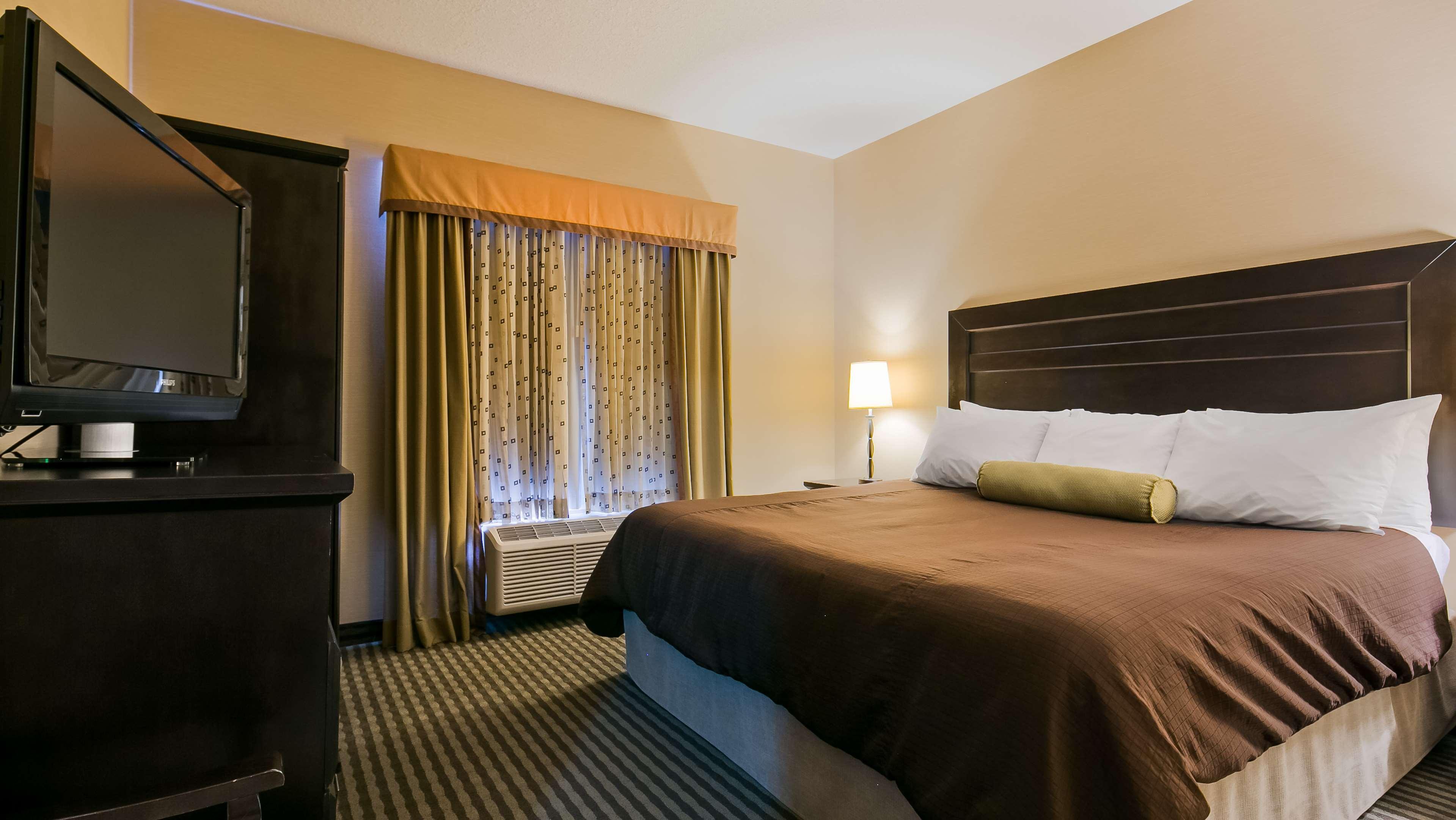 Stony Plain Best Western Sunrise Inn & Suites מראה חיצוני תמונה
