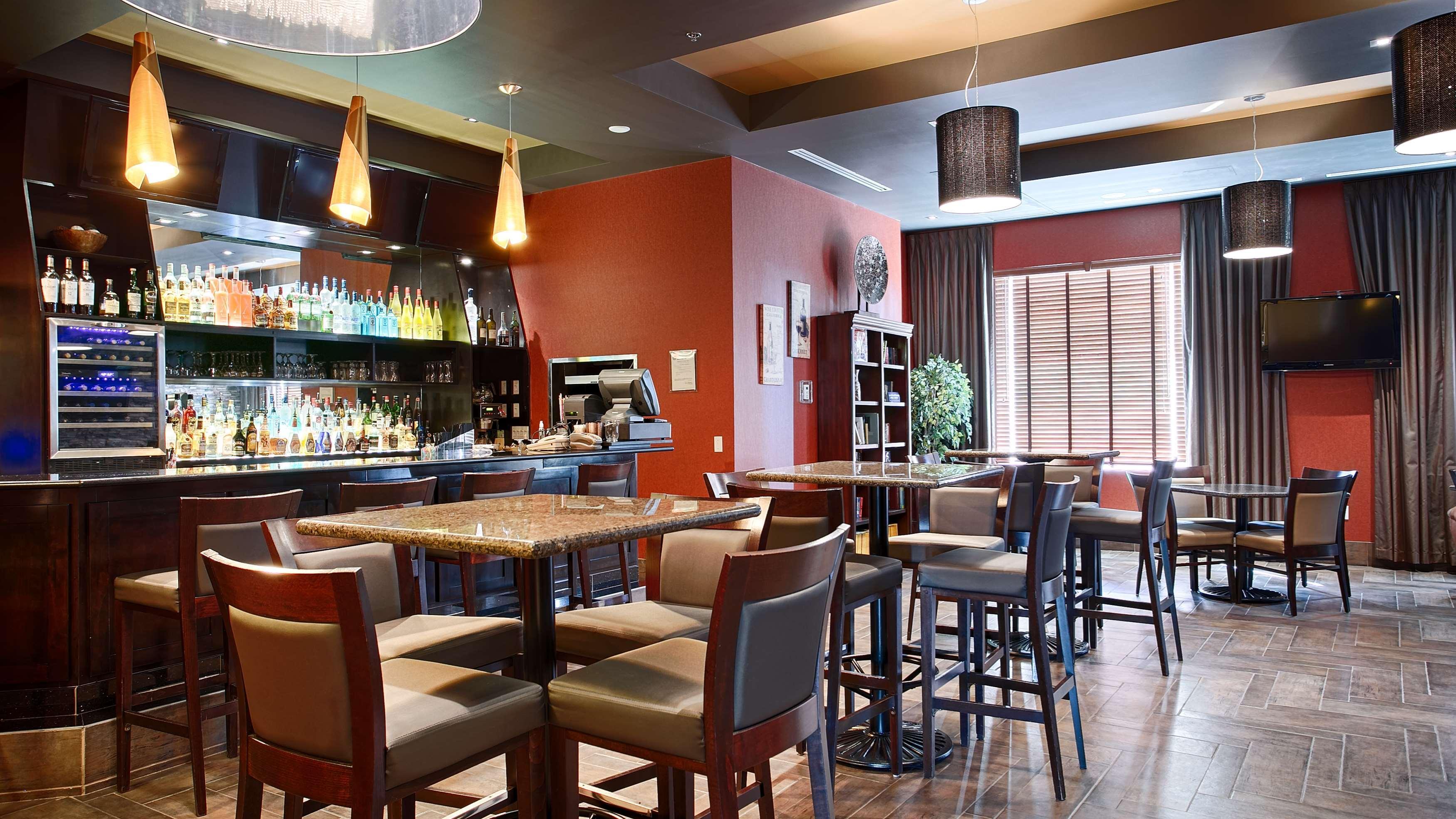 Stony Plain Best Western Sunrise Inn & Suites מראה חיצוני תמונה