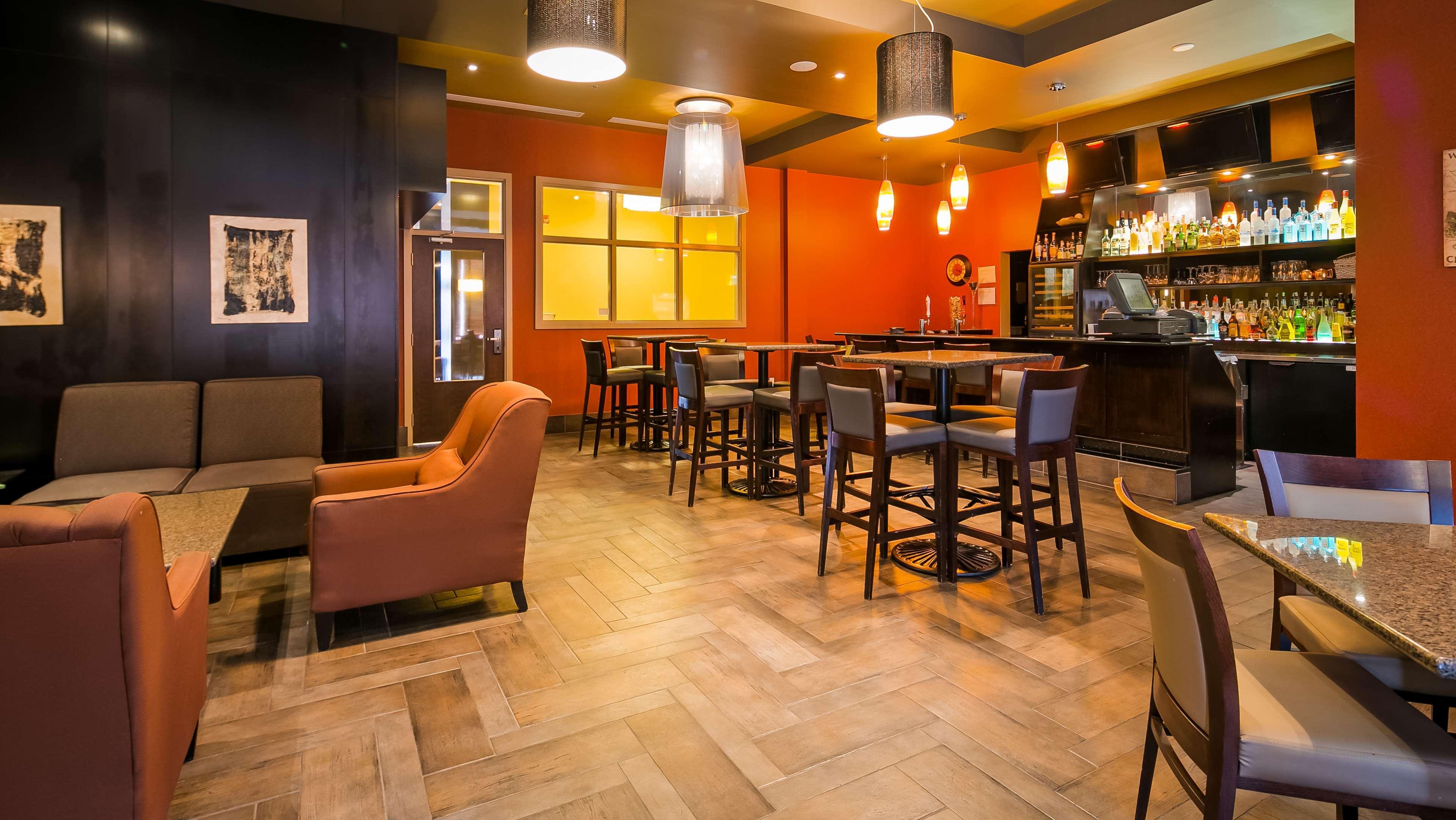 Stony Plain Best Western Sunrise Inn & Suites מראה חיצוני תמונה