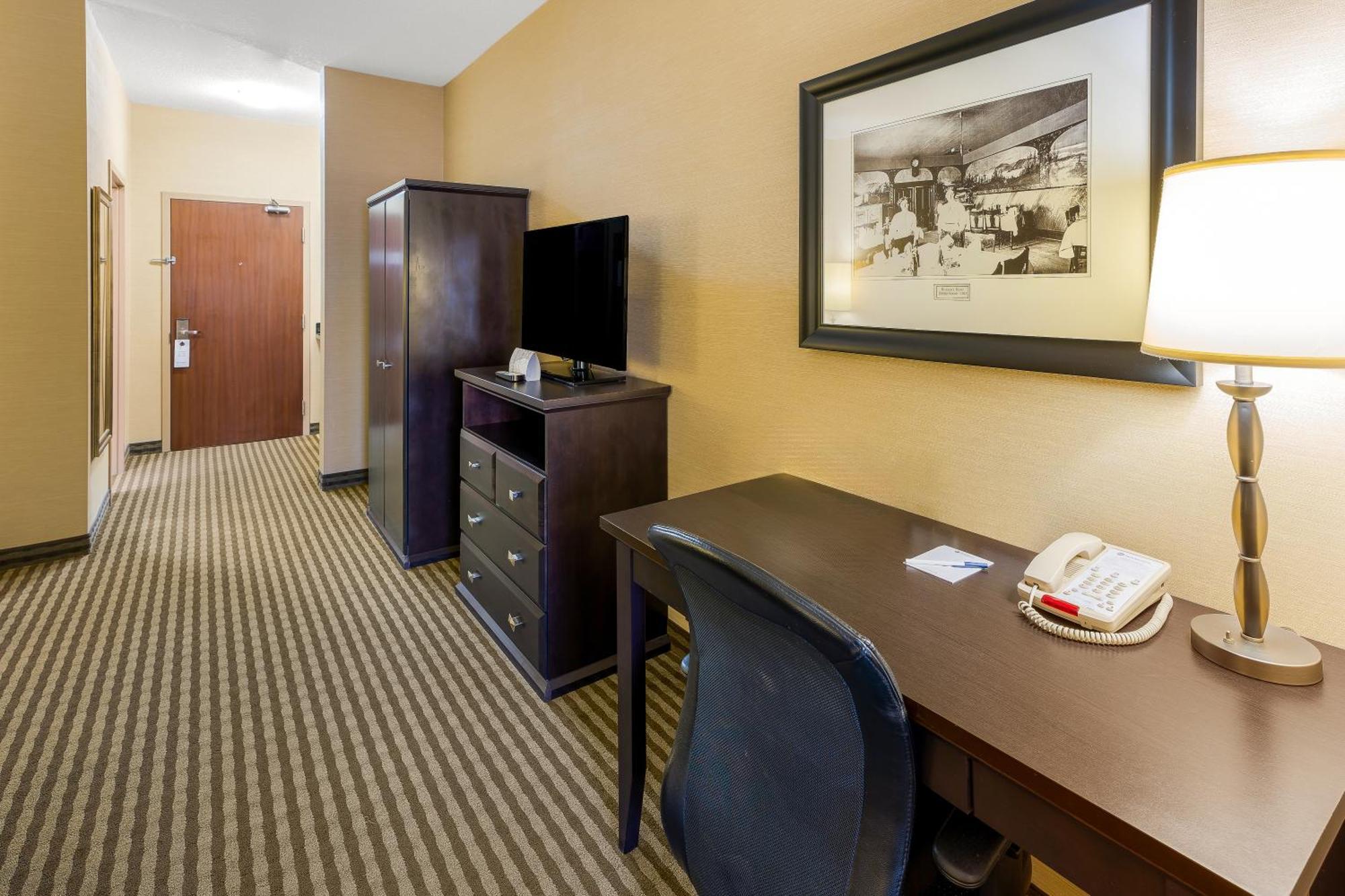 Stony Plain Best Western Sunrise Inn & Suites מראה חיצוני תמונה