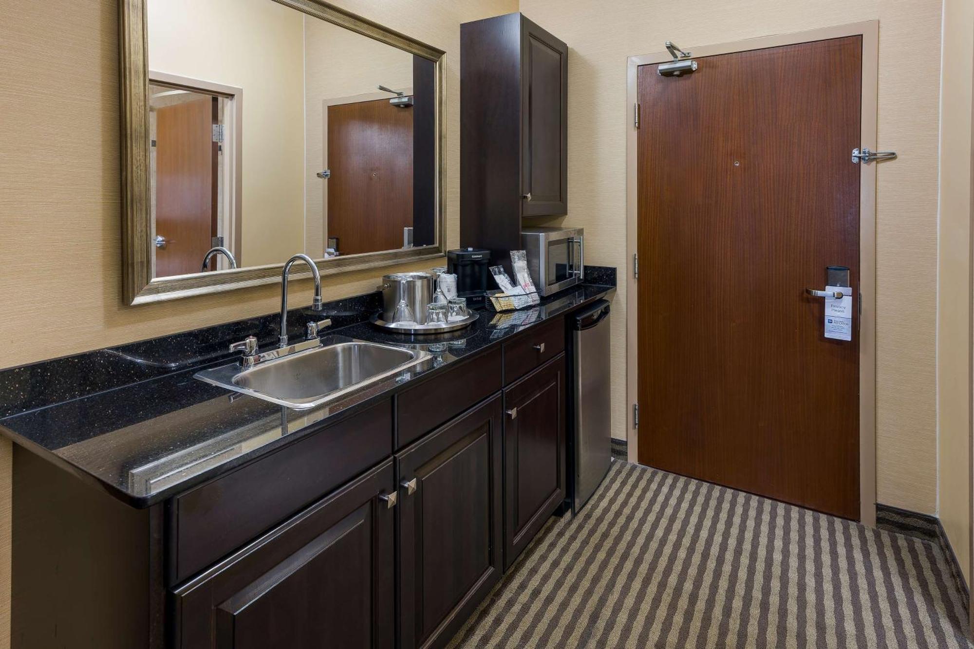 Stony Plain Best Western Sunrise Inn & Suites מראה חיצוני תמונה